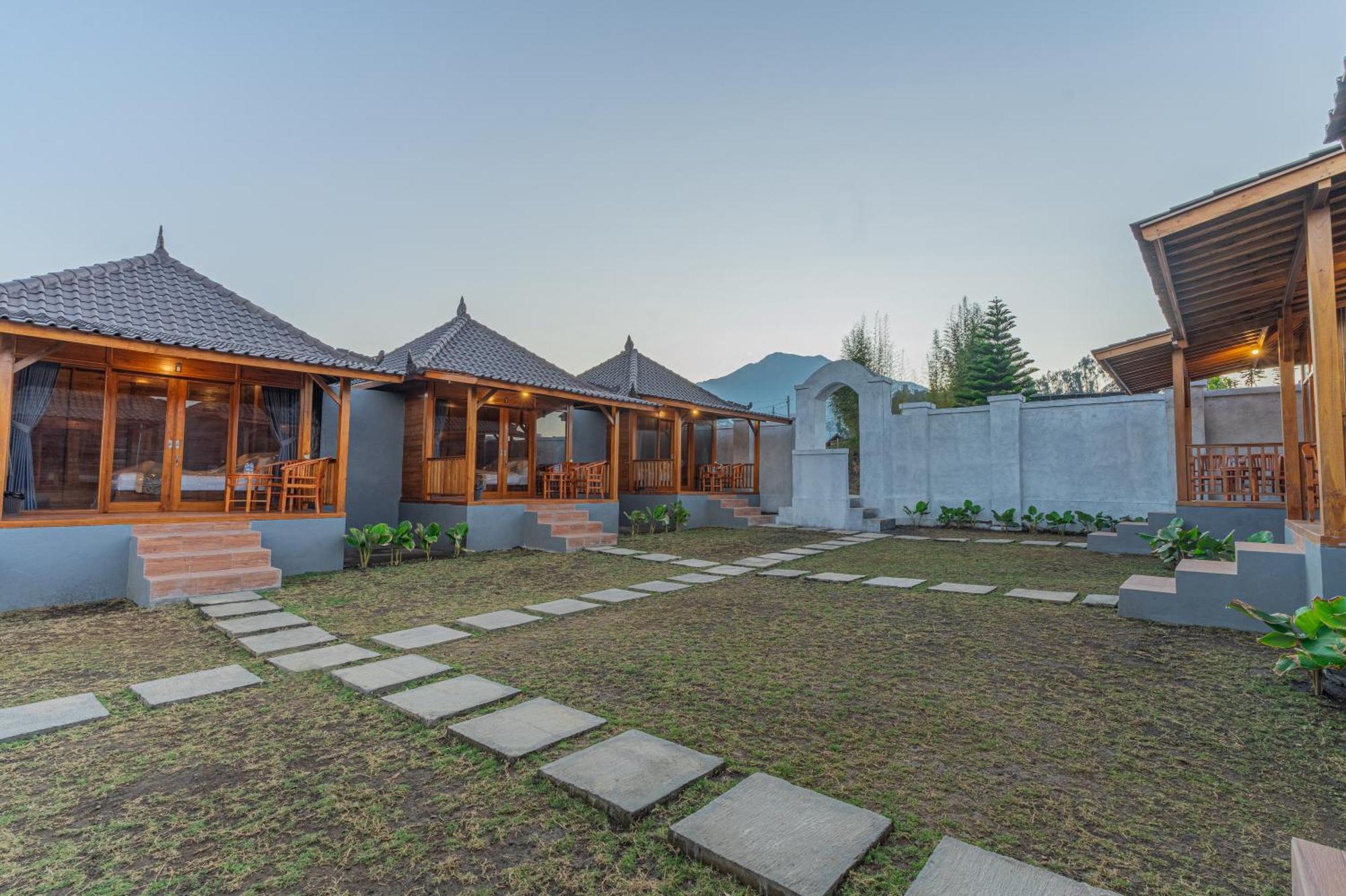 D Sila'S Tepi Danu Villas Kintamani & Natural Hot Spring Exterior foto