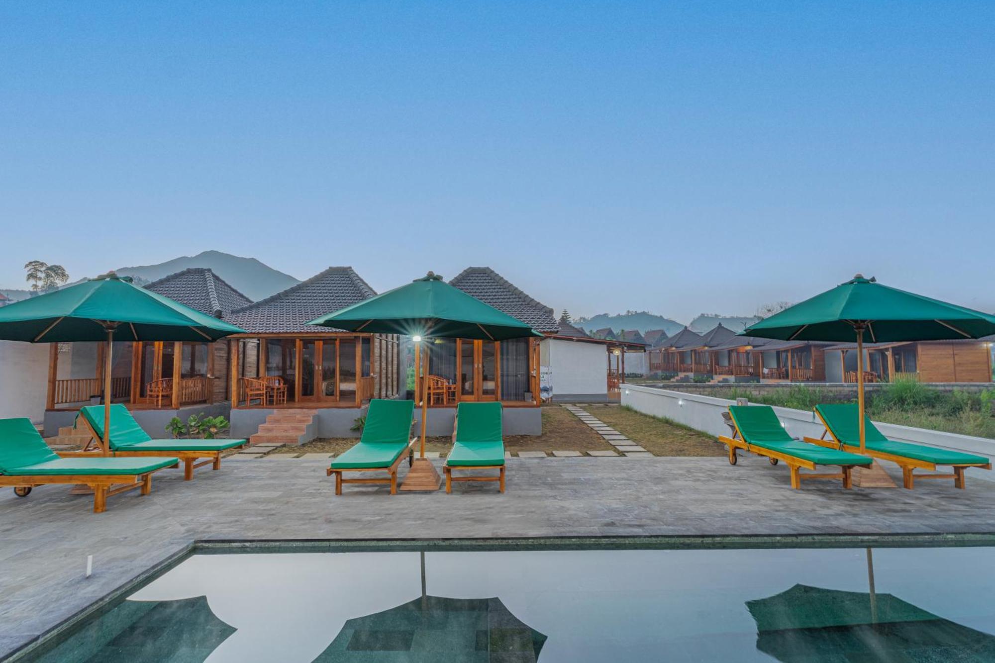 D Sila'S Tepi Danu Villas Kintamani & Natural Hot Spring Exterior foto